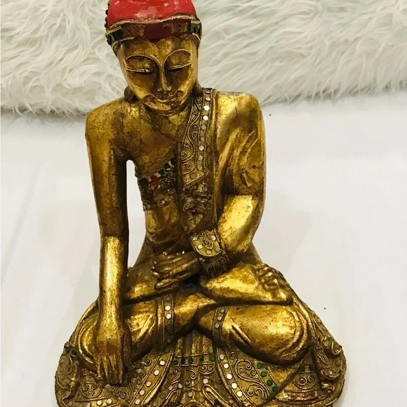 Gold Buddha Statue with Red Accents - Picture 1 of 13
